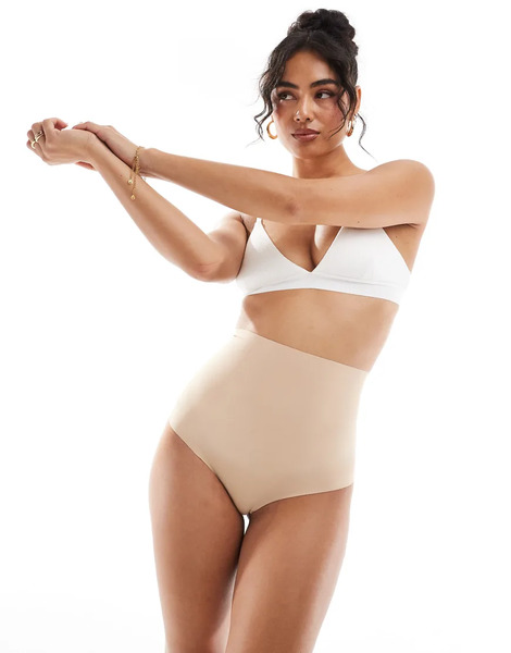  Commando Classic Control Thong In Beige   Nude Neutral 