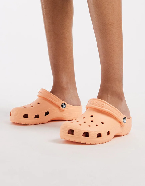  Crocs Classic Clog In Electric Sunshine Orange 