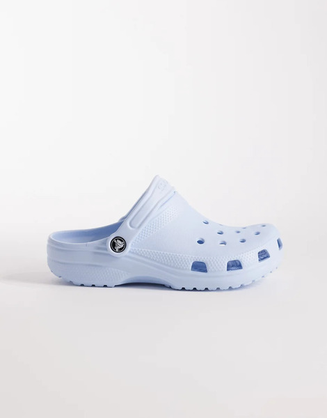  Crocs Unisex Classic Clogs In Blue 