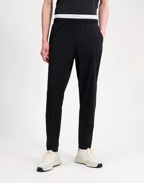  Ellesse Evaro Pant In Black 