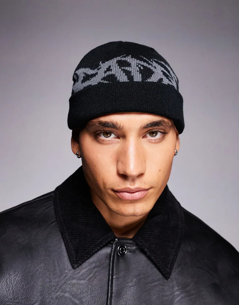  Faded Store Gothic Skull Beanie In Dark Grey Black 