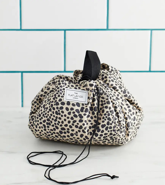  The Flat Lay Co. Drawstring Makeup Bag   Cheetah Spots Multi 