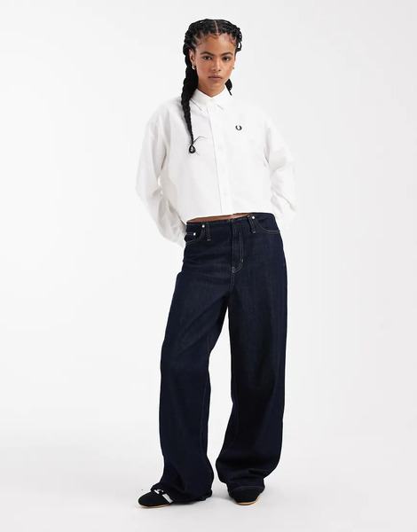  Fred Perry Long Sleeve Button Down Logo Shirt In White 