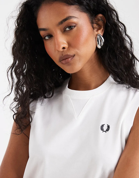  Fred Perry Peached Jersey Tank Top In White 