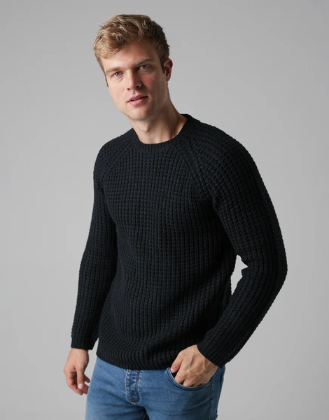  French Connection Large Stitch Raglan Crew Neck Knit Jumper In Navy 