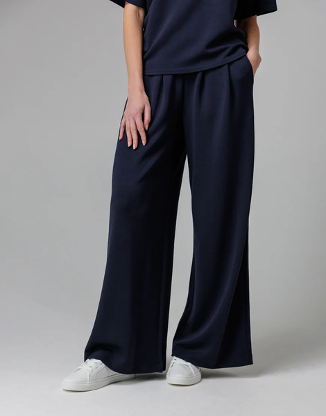  French Connection Luxe Wide Leg Draped Trouser In Navy 
