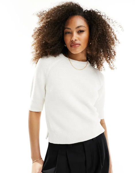  French Connection Short Sleeve Sweater In White 
