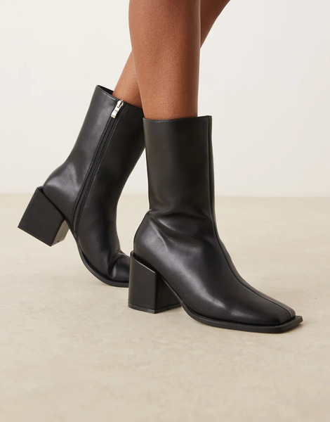  Glamorous Block Heel Square Toe Boots In Black 