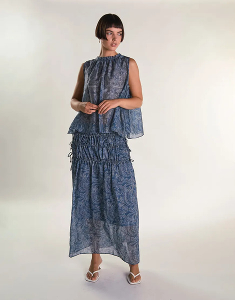  Glamorous Boho Maxi Skirt In Blue Paisley 
