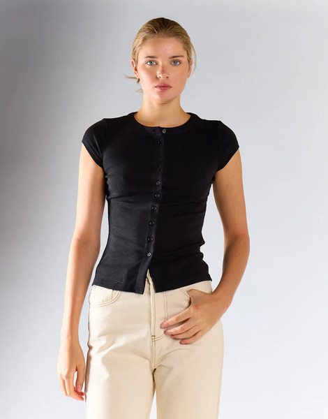  Glamorous Button Front Tee In Black 