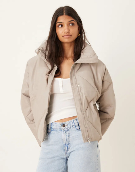  Glamorous Collared Long Sleeve Puffer Jacket In Grey 