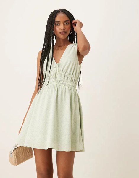  Glamorous Ruched Strap Mini Dress In Dtisy Floral Multi 