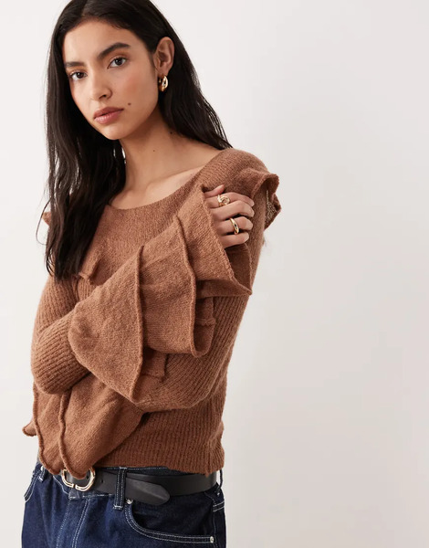  Glamorous Ruffle Thin Knit Top In Brown 