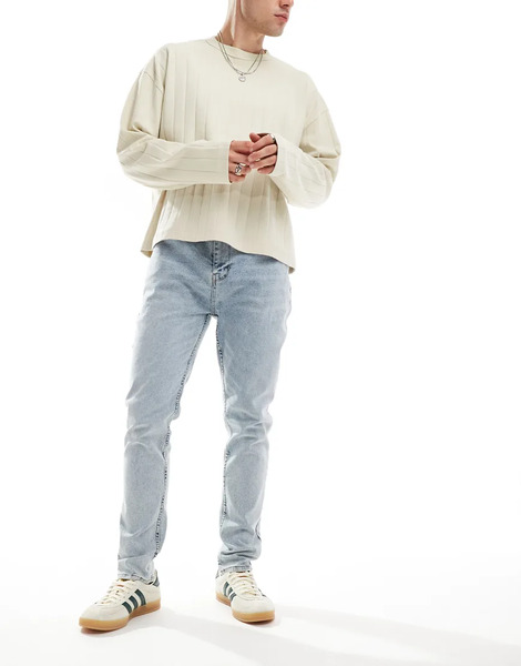  Hera Slim Fit Jean In Light Blue 