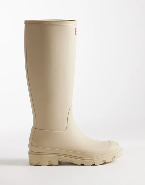  Hunter Downpour Tall Wellington Boot In Beige Neutral 