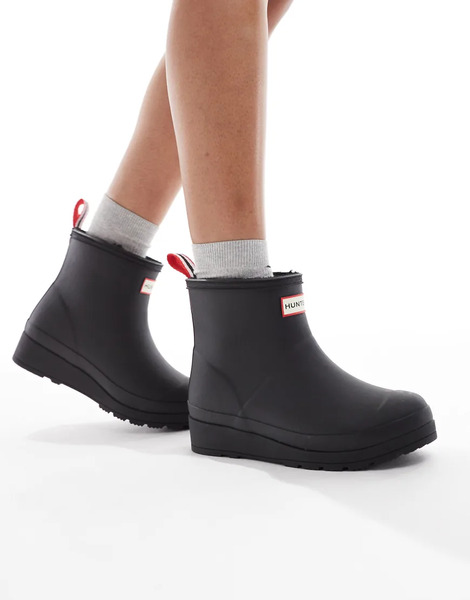  Hunter Play Lined Short Boot In Black 