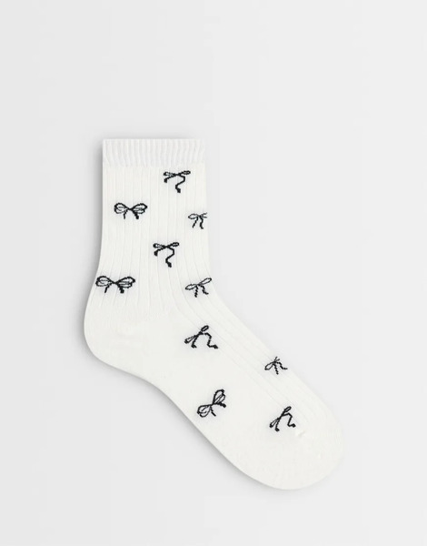  Jdy Bow Detail Ribbed Socks In White 