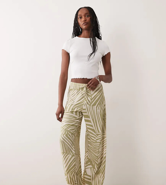  Jdy Tall Pull On Trousers In Sage Abstract Print Green 