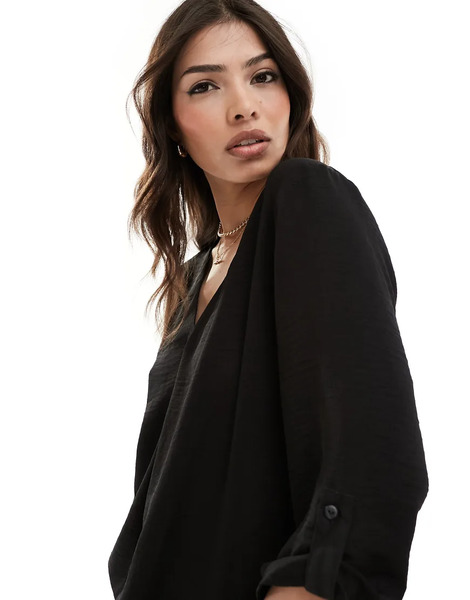  Jdy V Neck Blouse In Black 
