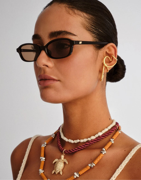  Le Specs Honey Pot Slim Rectangular Sunglasses In Black With Brown Lens 