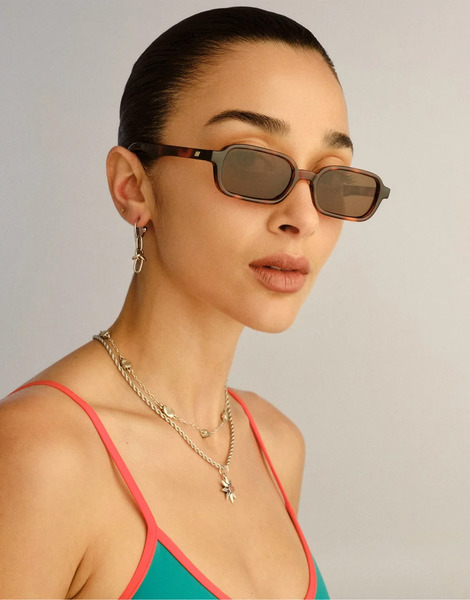 Le Specs Pilferer Rectangle Sunglasses In Tortoise Shell Brown 