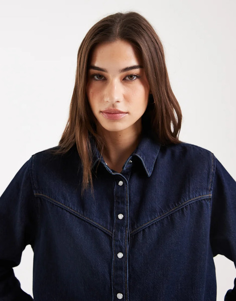  Levi's Logan Boxy Denim Shacket In Indigo Navy 