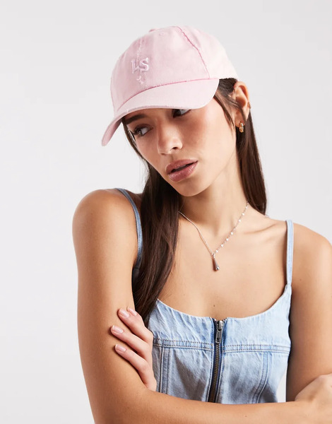 Levi's Washed Canvas Logo Cap In Pink 