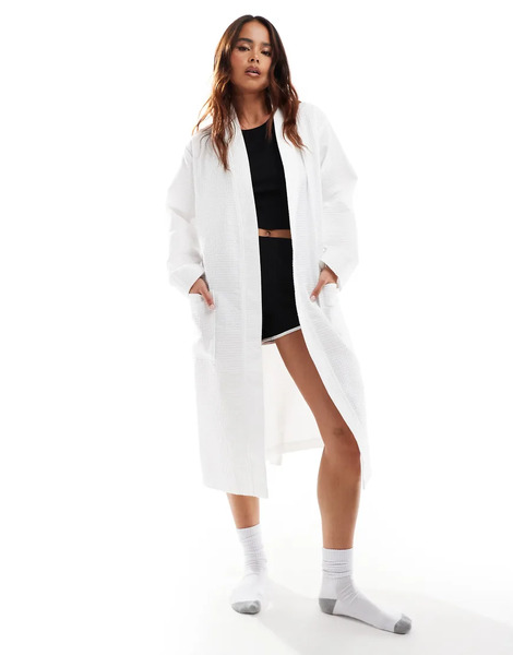  Loungeable Cotton Waffle Robe In White 