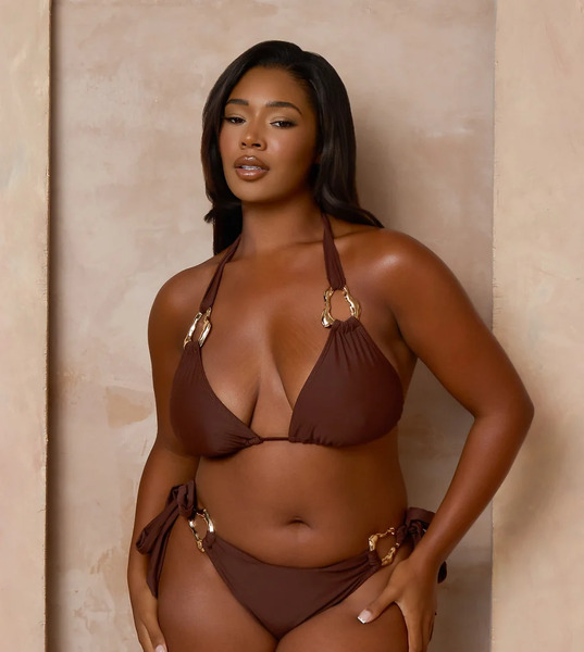  Moda Minx Curve X Alessa Tyrrell Charles Triangle Bikini Top With Molten Hardware Detail In Coffee Brown 