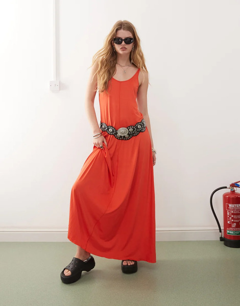  Monki Strappy Floaty Maxi Dress In Red 