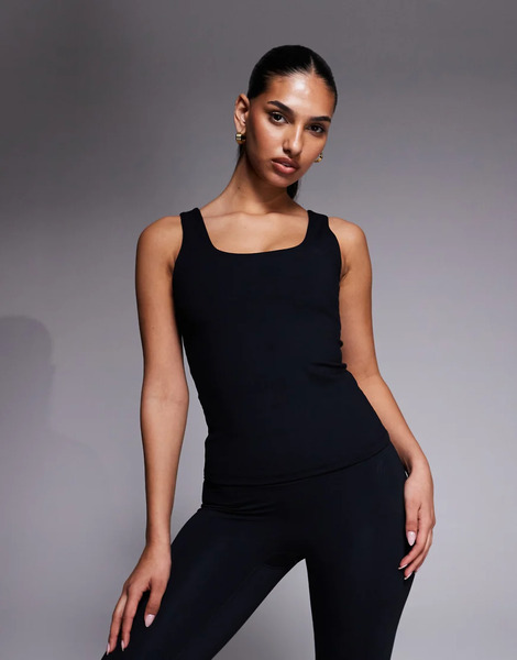  Montirex Form Tank In Black 
