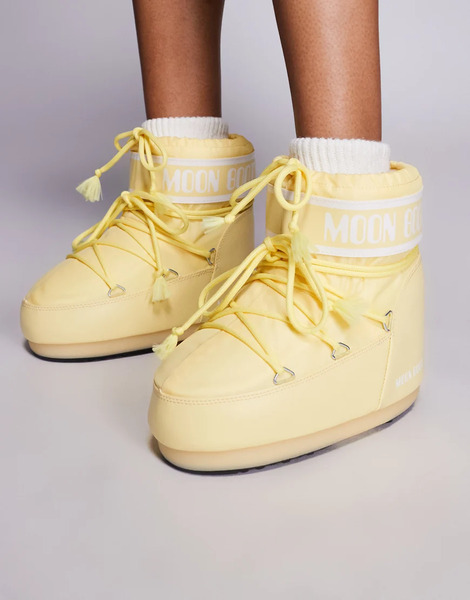  Moonboot Icon Low Nylon In Light Yellow 