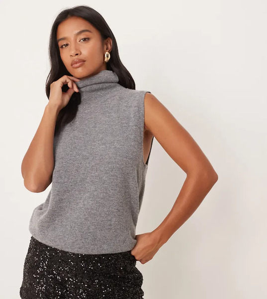  Never Fully Dressed Petite Sequin Hotpant In Black 
