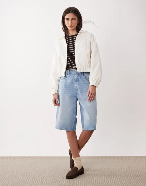  New Balance Woven Bomber Jacket In White 