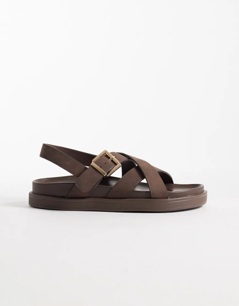  New Look Backstrap Sandal In Brown 