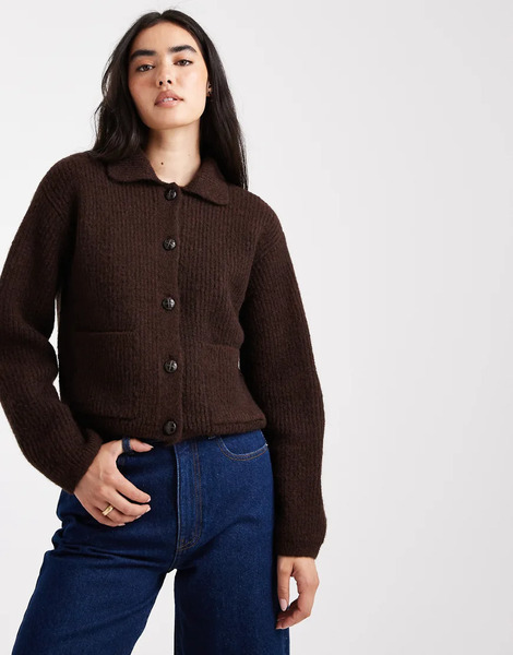  New Look Collar Button Through Cardigan In Dark Brown 