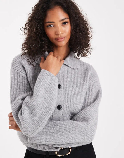  New Look Collar Button Through Cardigan In Grey 