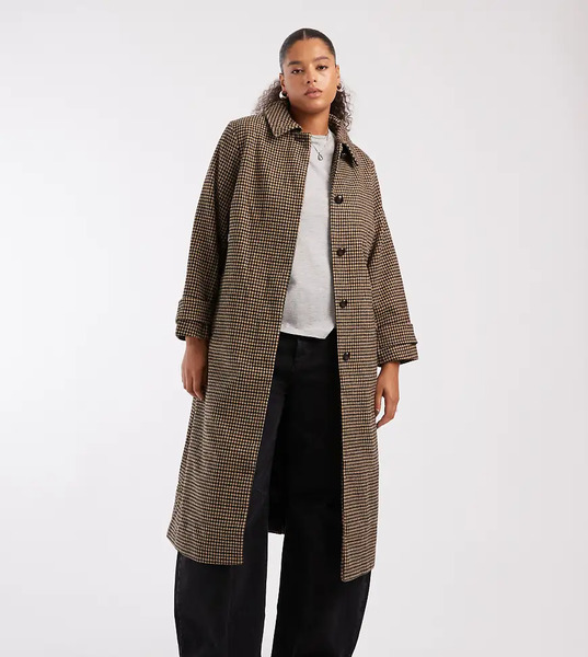  New Look Curve Check Belted Trench Coat In Brown 