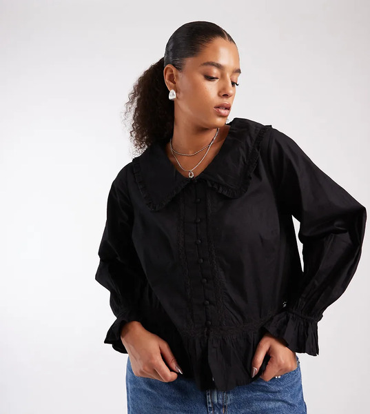  New Look Curve Collar Blouse In Black 