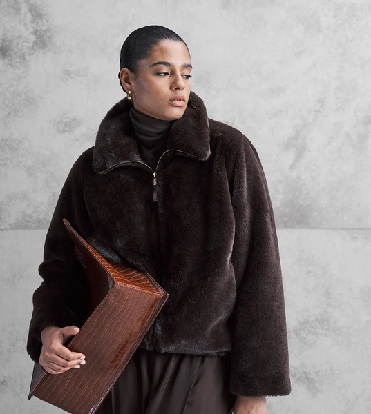  New Look Curve Faux Fur Zip Up Jacket In Brown 