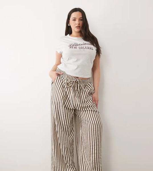  New Look Curve Wide Leg Stripe Trousers In Brown 