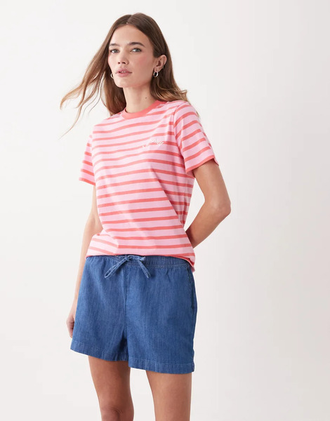  New Look Pull On Short In Mid Blue 