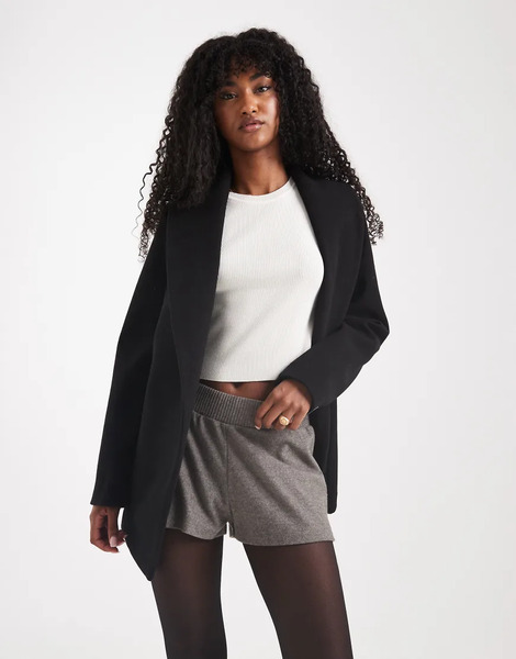  New Look Short Belted Coat In Black 