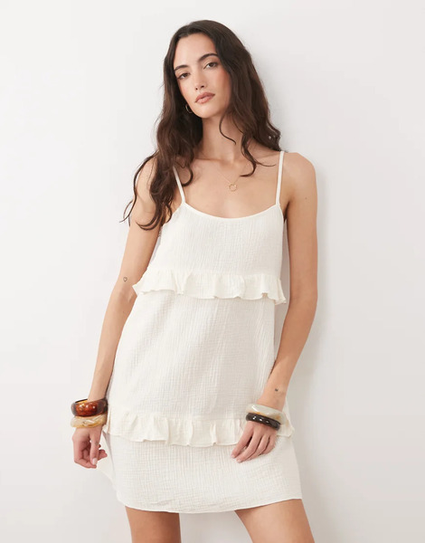  New Look Tiered Mini Sundress In White 