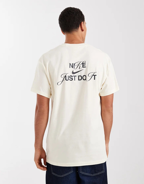  Nike Graphic Back Print T Shirt In Off White 