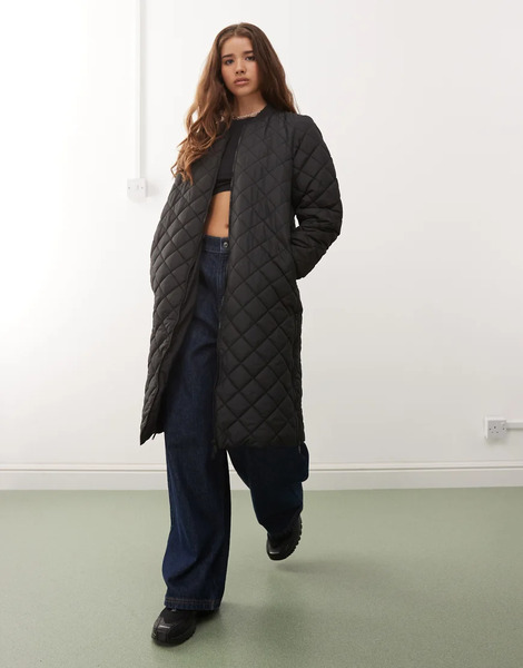  Noisy May Longline Quilted Jacket In Black 