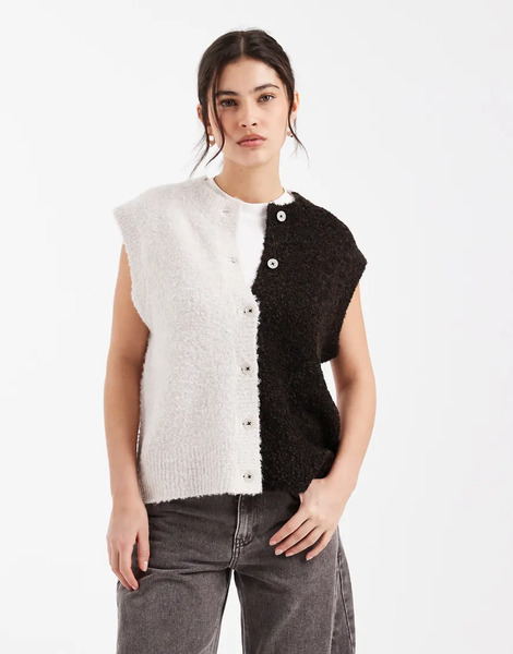  Object Contrast Boucle Knitted Vest In Chocolate And Cream Multi 