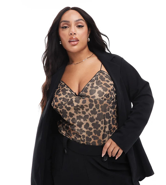 Only Curve Blazer Co Ord In Black 