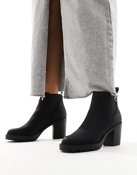  Only Faux Leather Heeled Boot In Black 