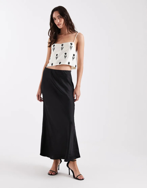  Only Satin Maxi Skirt In Black 